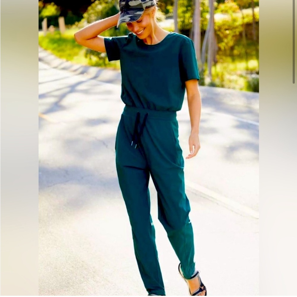 Sweaty Betty Emerald Green Explorer Jumpsuit Sz L Athleisure Stretch Versatile